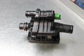 FORD 96477-67180-F06 - BOÎTIER DE THERMOSTAT